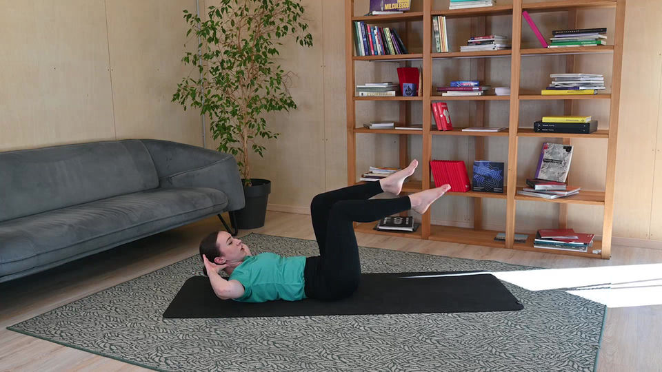 Forță și Conexiune: Pilates pentru Centru și Mobilitate